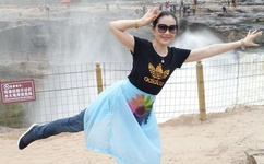 羞羞漫画扯破老师的丝袜